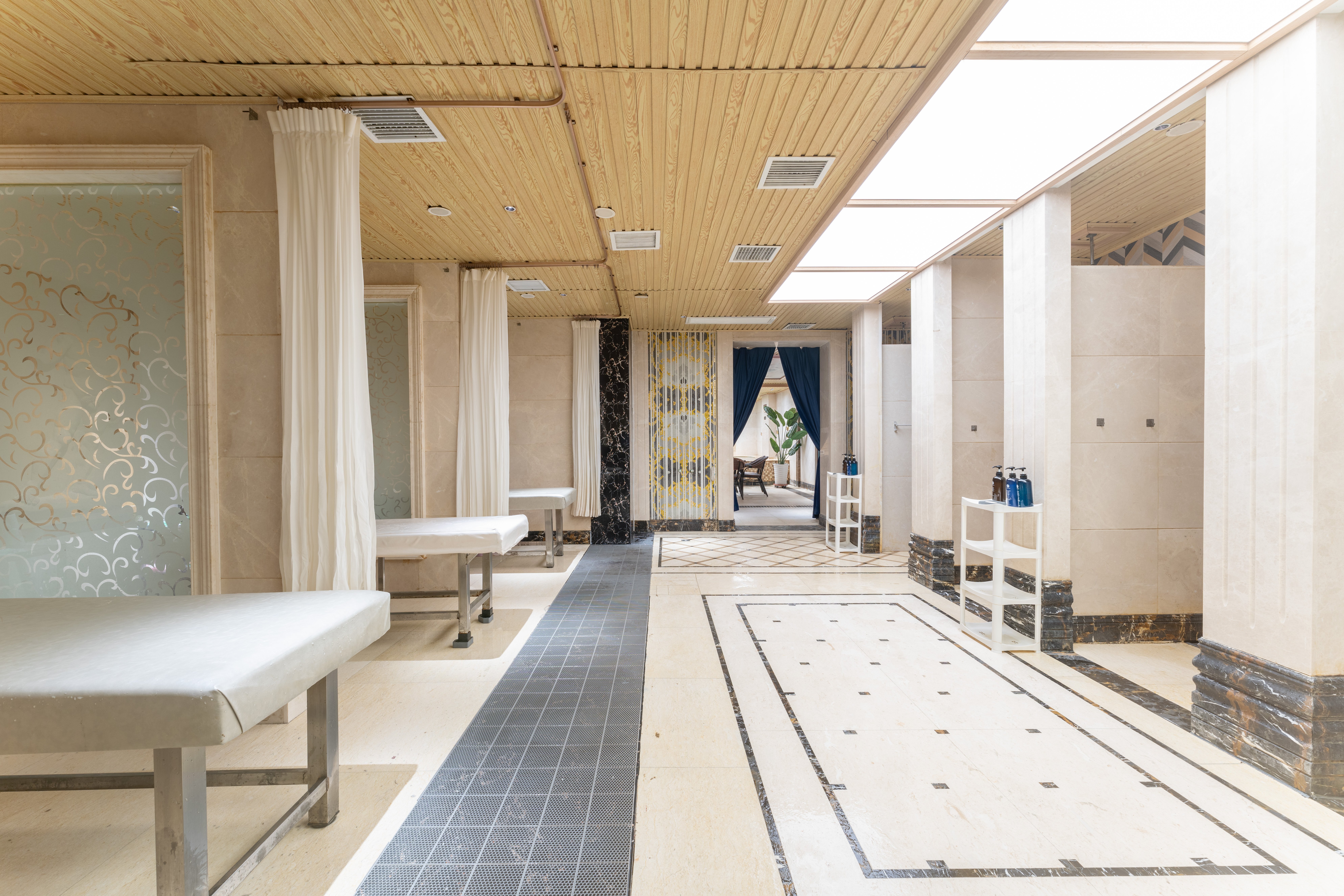 Holiday Inn Taiyuan Sunshine 24/51