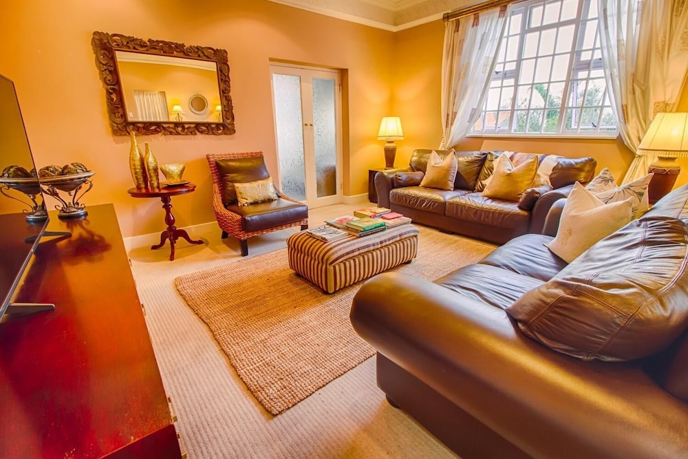 Musgrave Avenue Guest Lodge 30/46