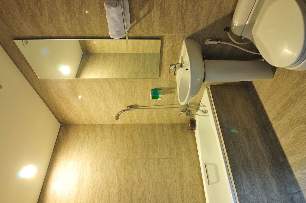 Sampit Residence Managed by FLAT06 39/40