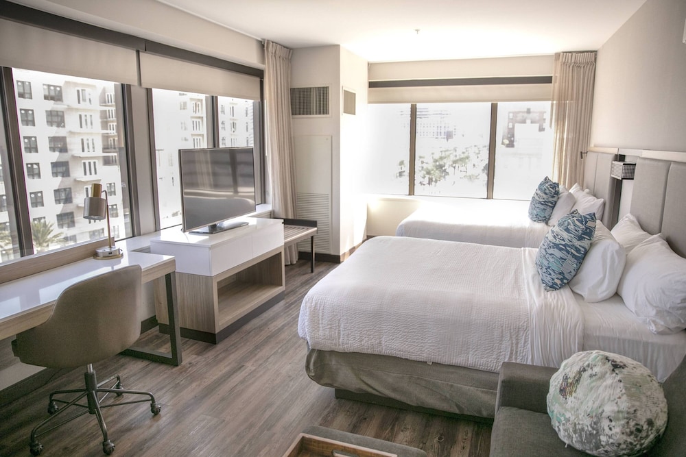 Springhill Suites New Orleans Downtown Canal Street 34/52