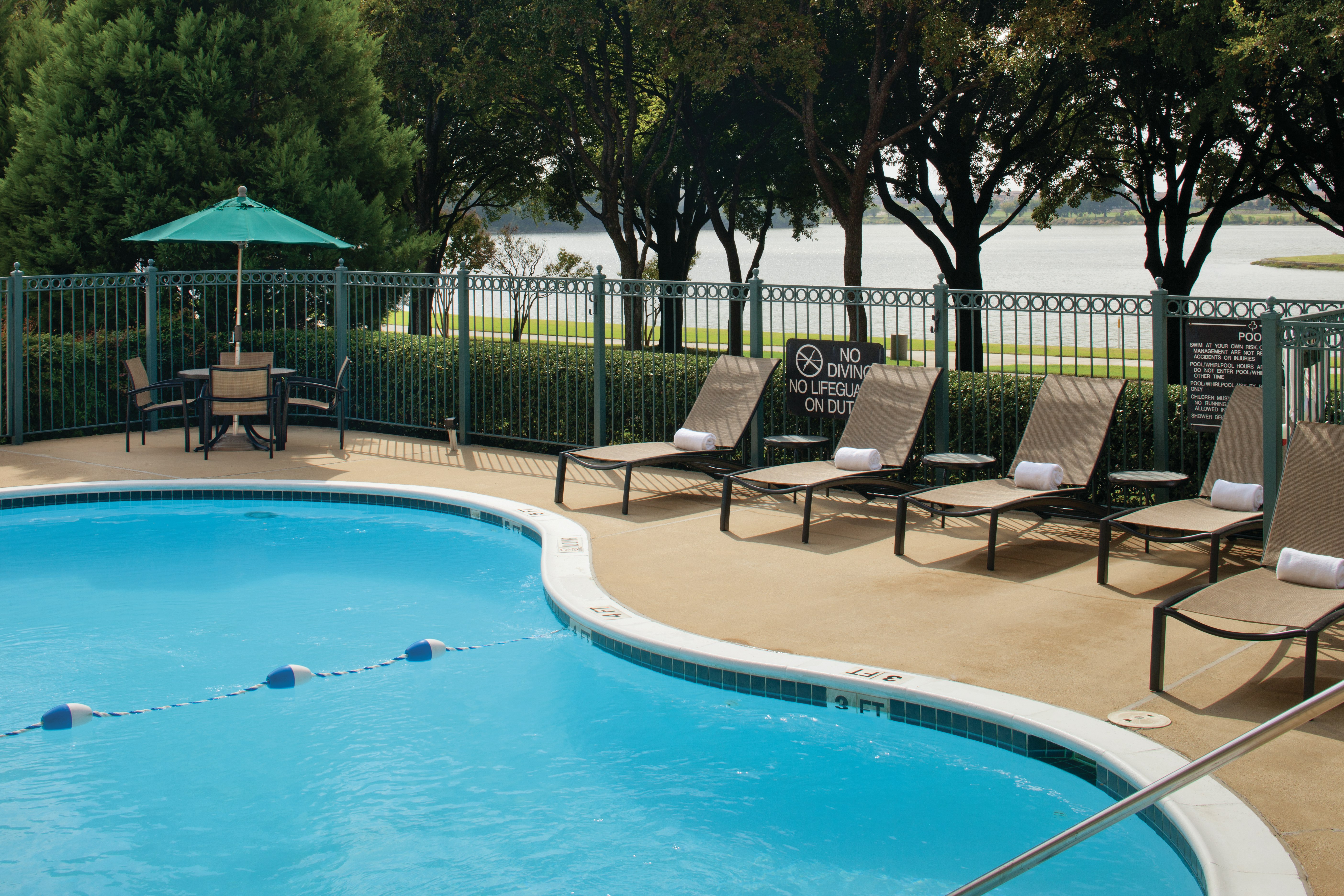 DoubleTree by Hilton Hotel Dallas - Farmers Branch 47/47
