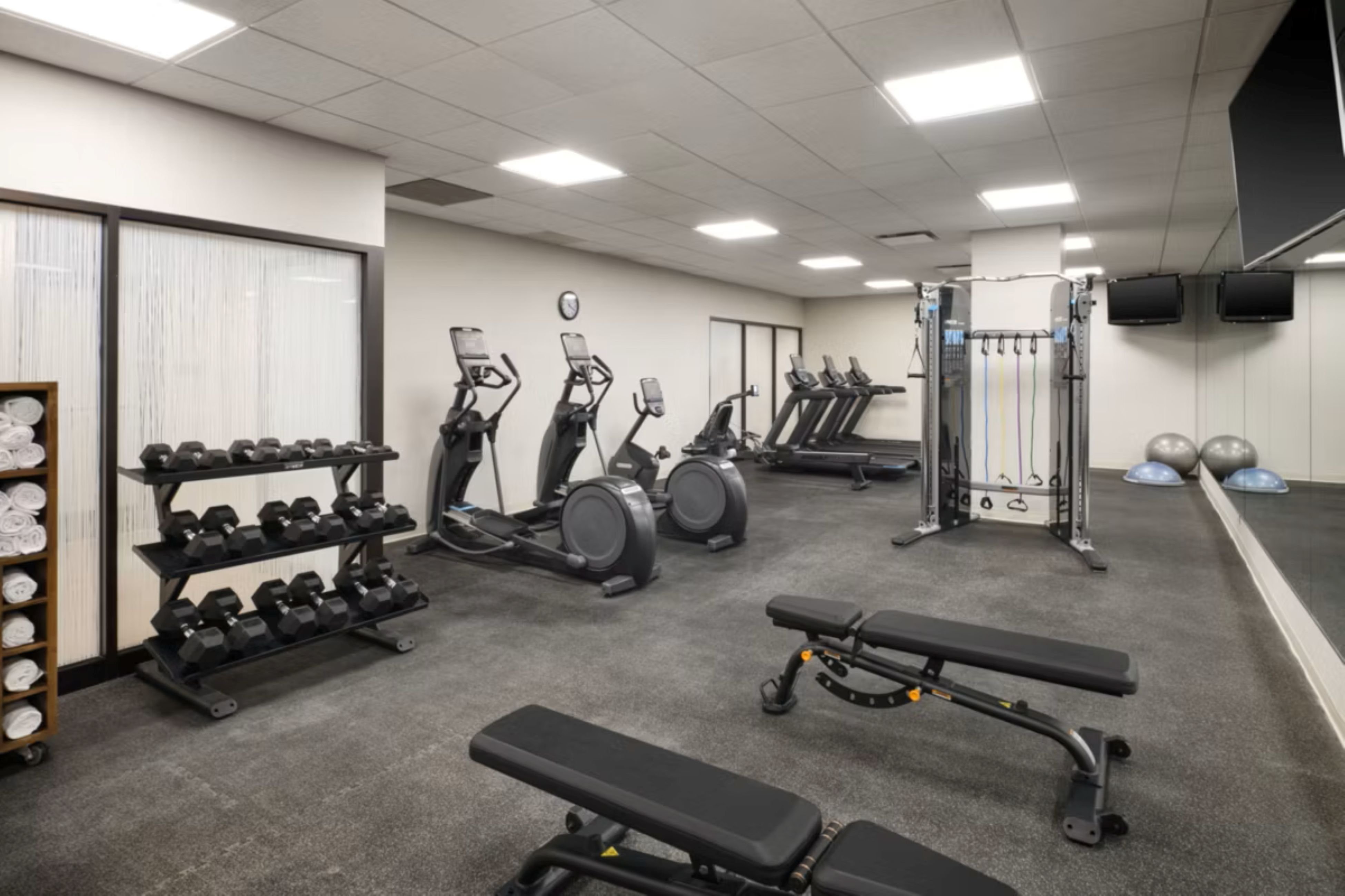 Staybridge Suites Chicago O Hare Airport, an IHG Hotel 21/50