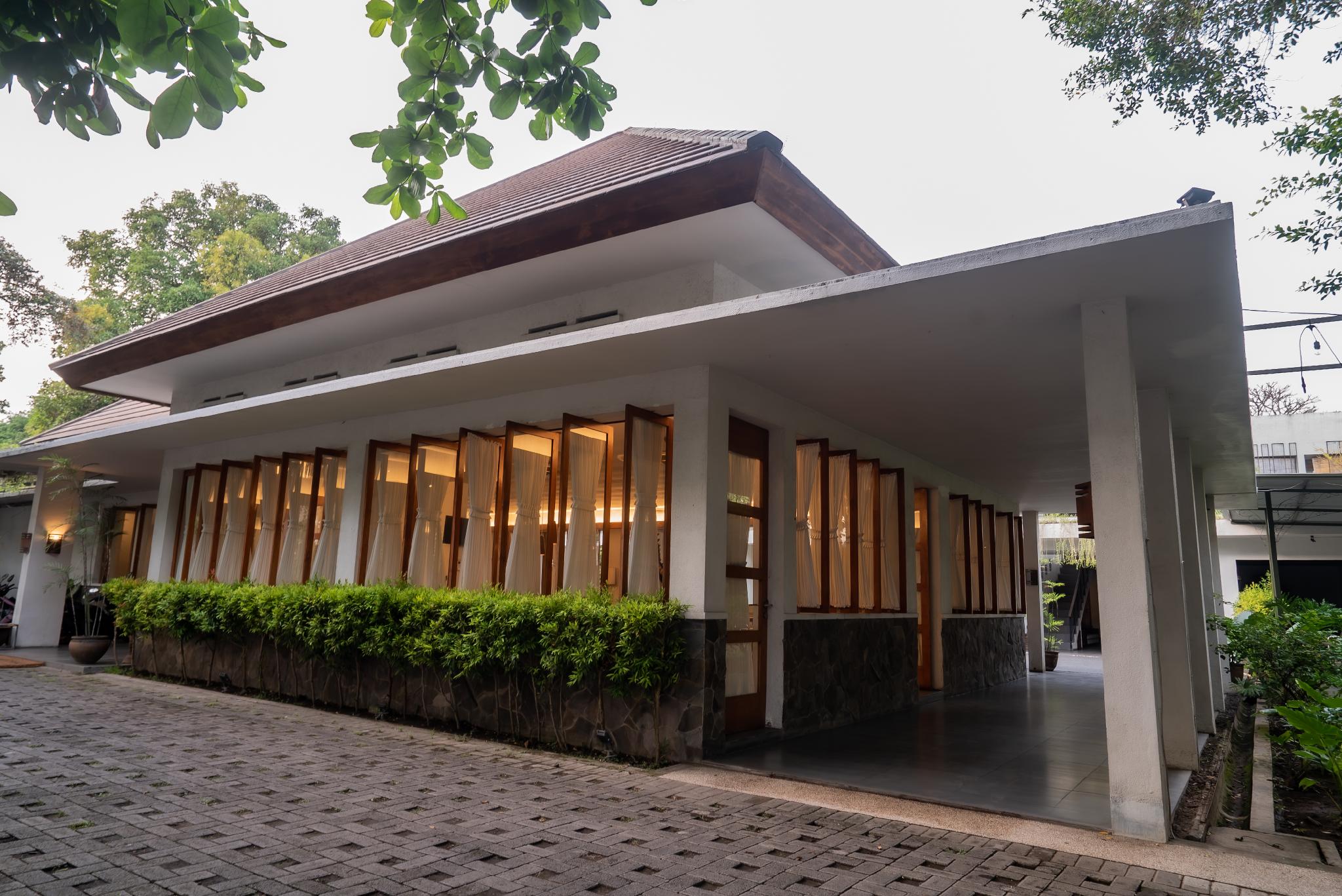 Hotel Blambangan 1/46
