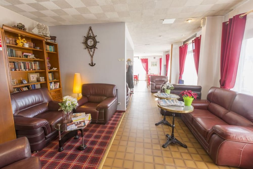 Hipotel Paris Marne la Vallée 37/48