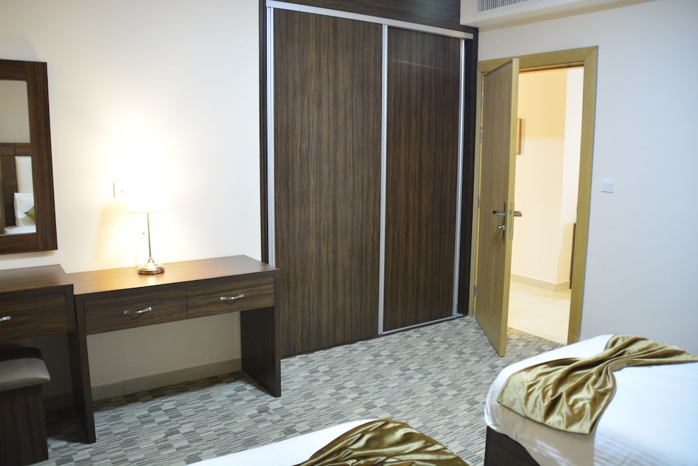 Rawa Hotel Suites 32/33