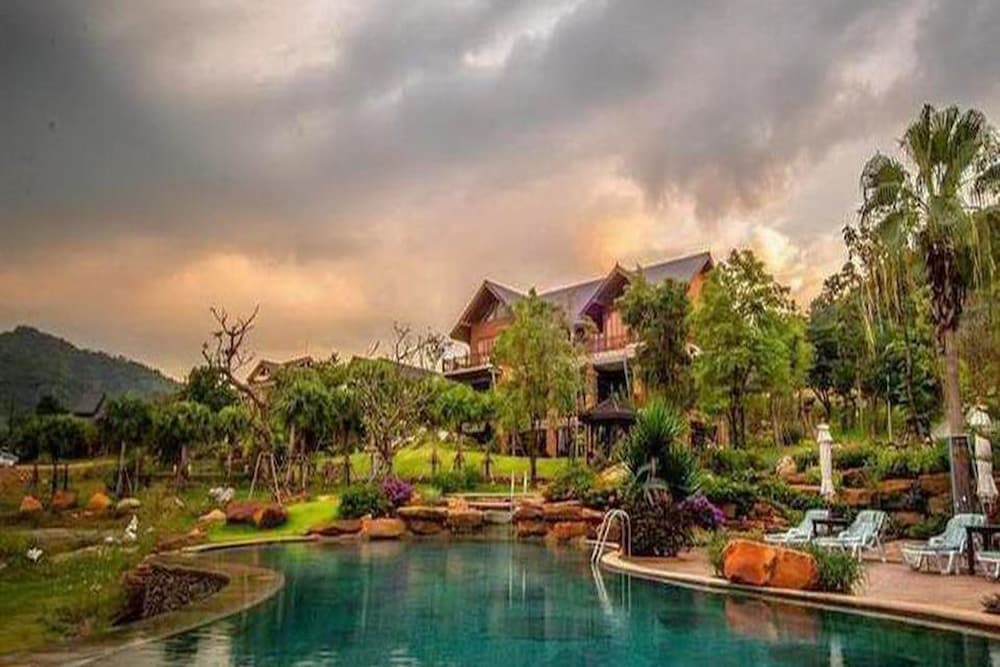Patravana Resort 37/44