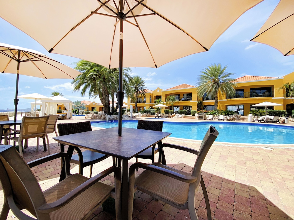 The Royal Sea Aquarium Resort 69/84