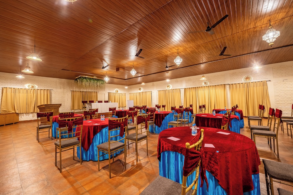 Aamari Resorts 30/51