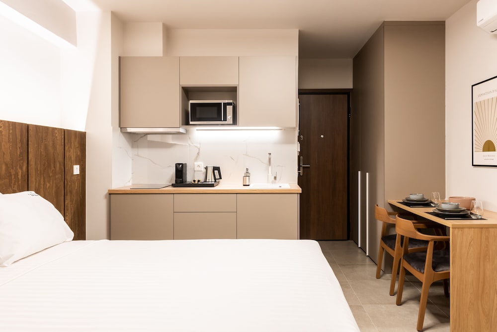 Empress Luxury Residences 14/36