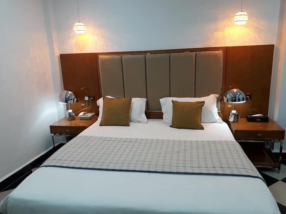 Hotel Ferdi Setif 13/26