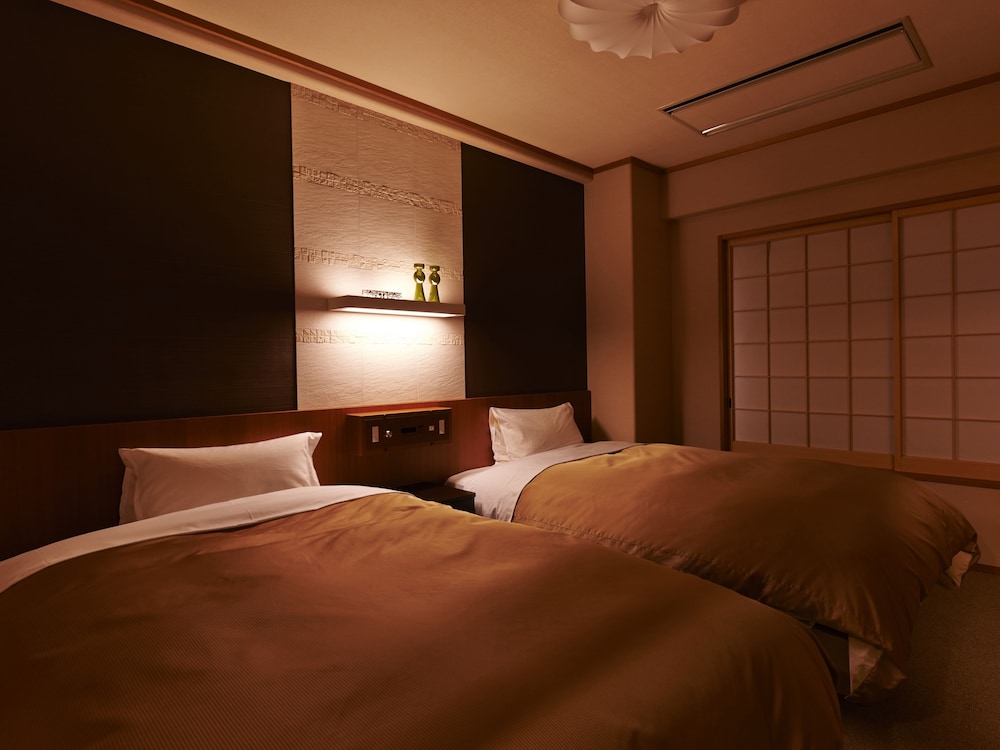 Room, Twin Beds, 5 Futon Beds, Annex