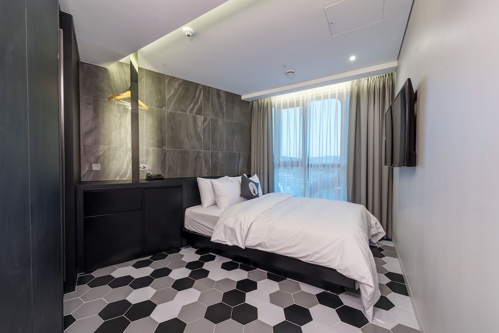HOTEL THE DESIGNERS DDP 14/53
