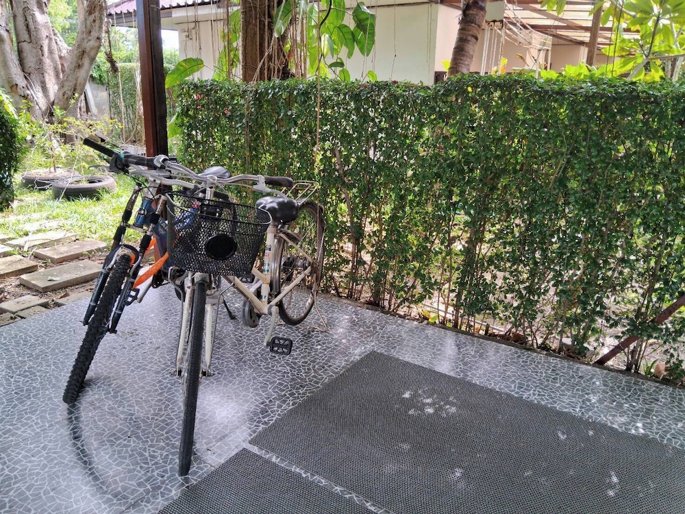 At Samui Haus 29/50