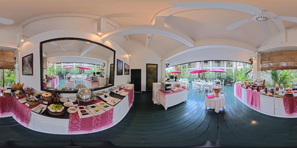 Villa Maly Boutique Hotel 66/74
