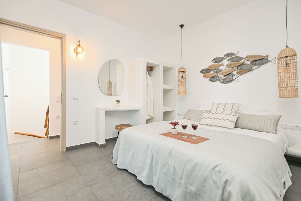 White Cocoon Exclusive villas 26/68