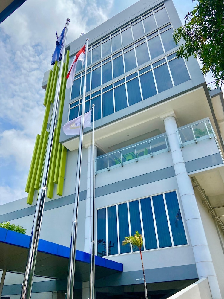 Hotel Primebiz Tegal in TEGAL