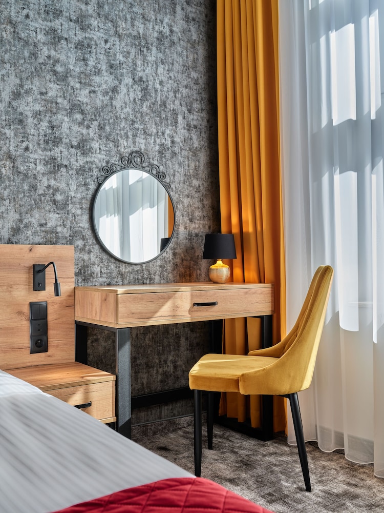 1891 Garni Hotel 44/44