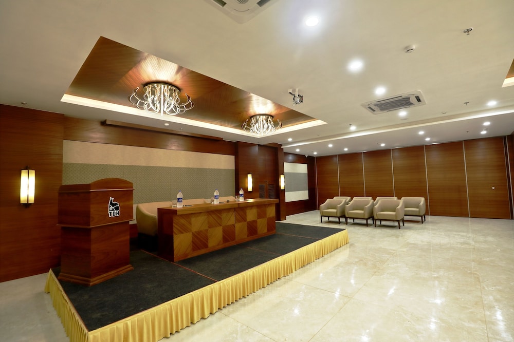 Vits Devbhumi Hotel 11/50
