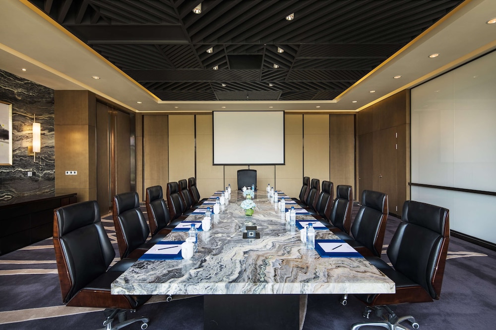 Radisson Blu Zhengzhou Huiji 50/58