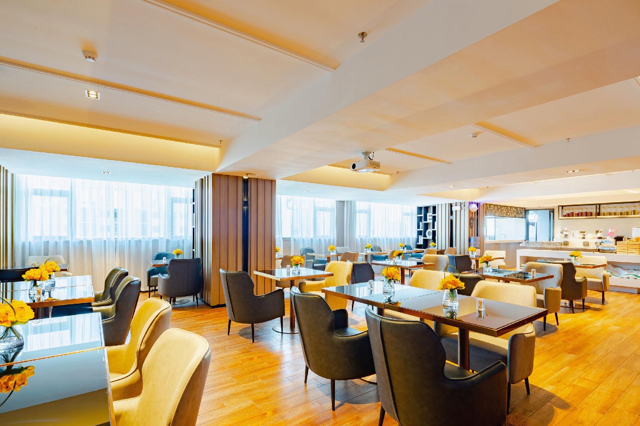 Echarm Hotel (Beihai International Passenger Transport Port Yintan) 29/42