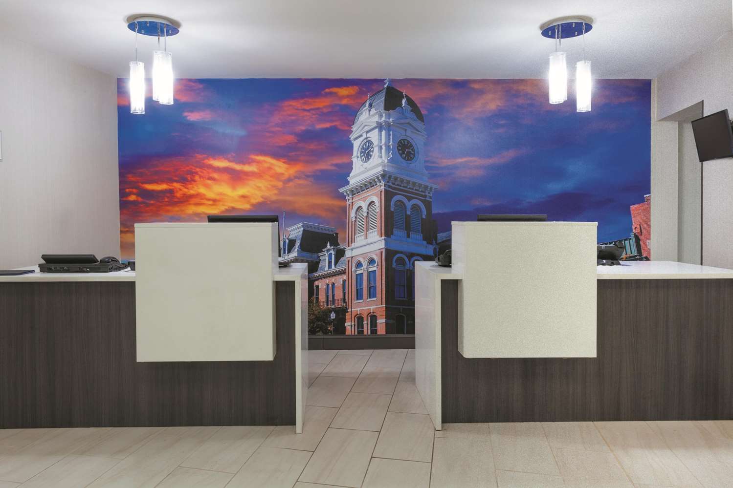 La Quinta Inn & Suites by Wyndham Covington 9/45