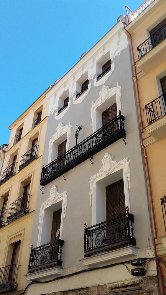 Amor de Dios 17 Boutique Hotel 3/50