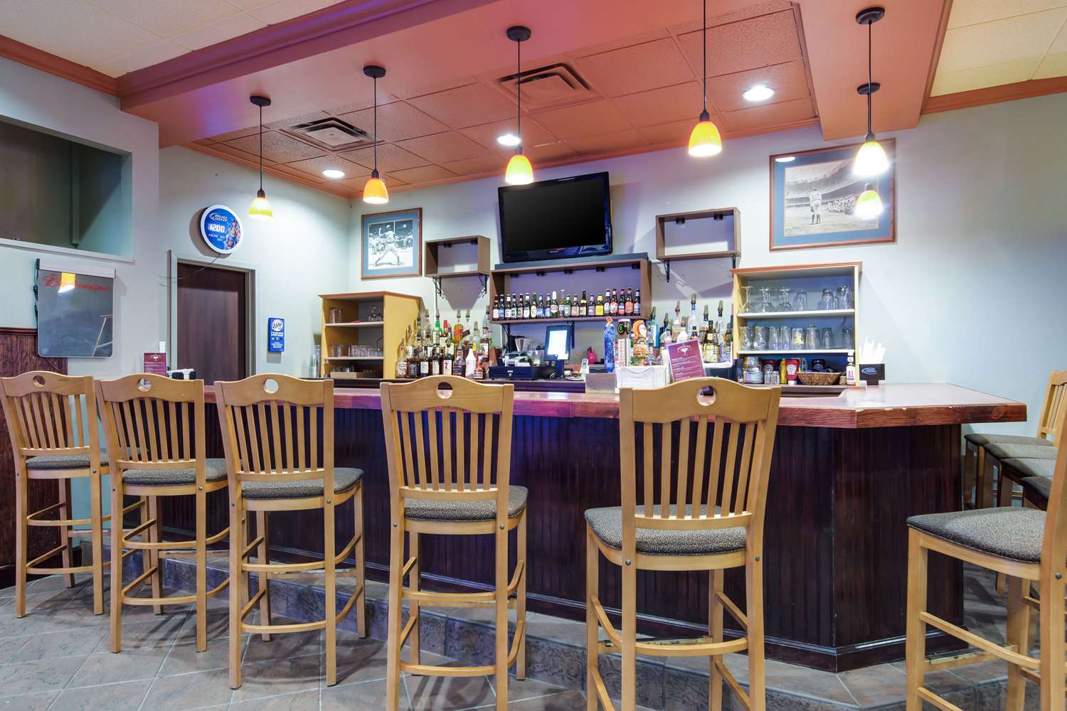 restaurant cafeteria