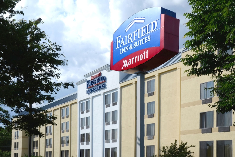 Fairfield Inn And Suites Winston Salem Hanes Mall 2/71
