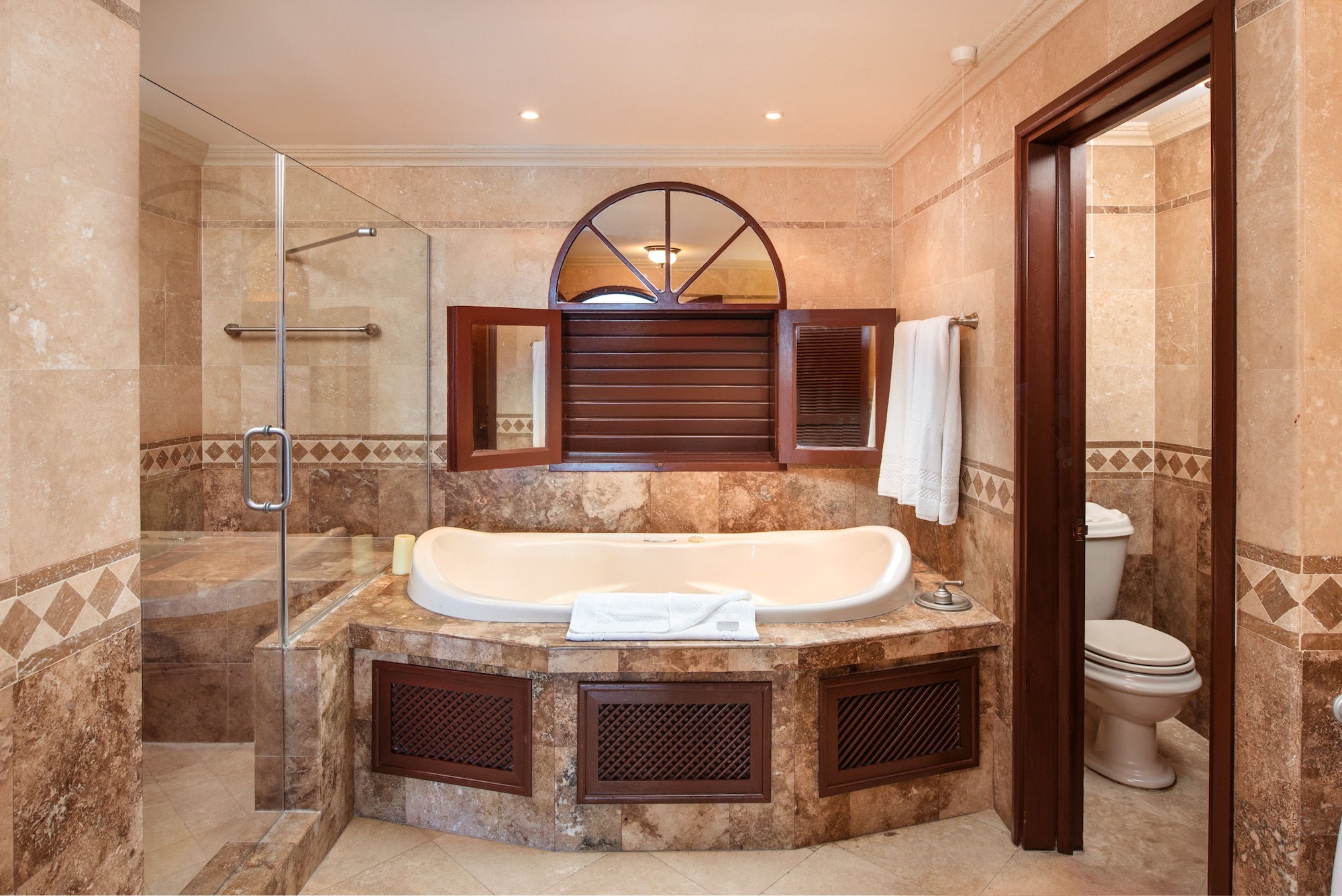 2 Bedrooms, Suite, 2 King Beds, Ocean View, Plunge Pool, Balcony