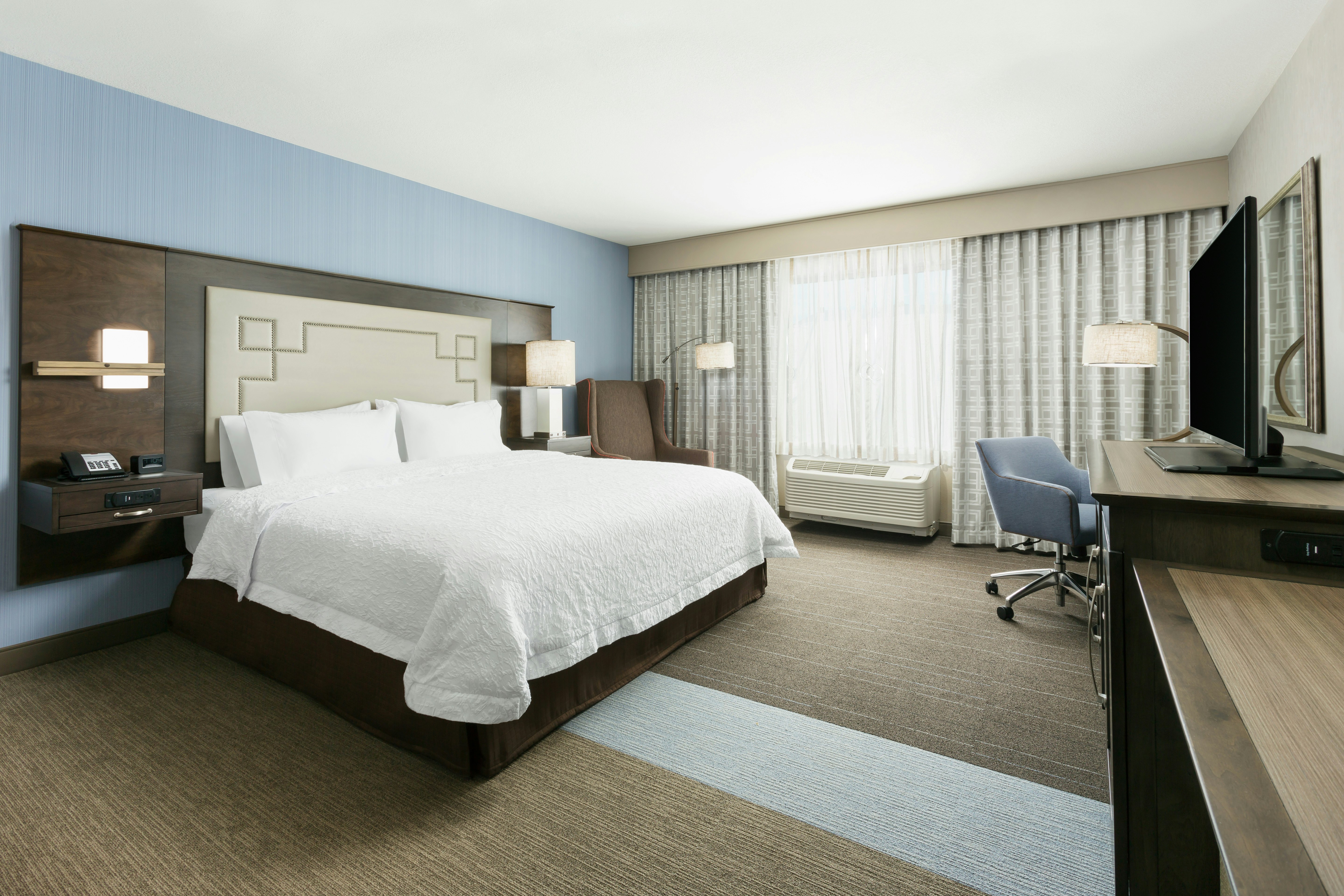 Hampton Inn & Suites Napa 16/64