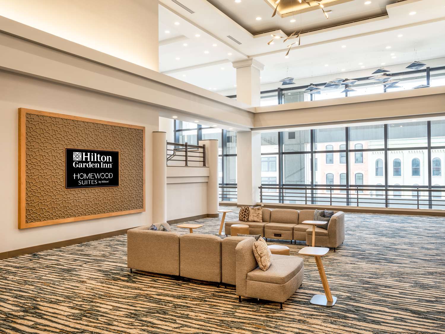 Hilton Garden Inn Toledo Downtown OH 11/25