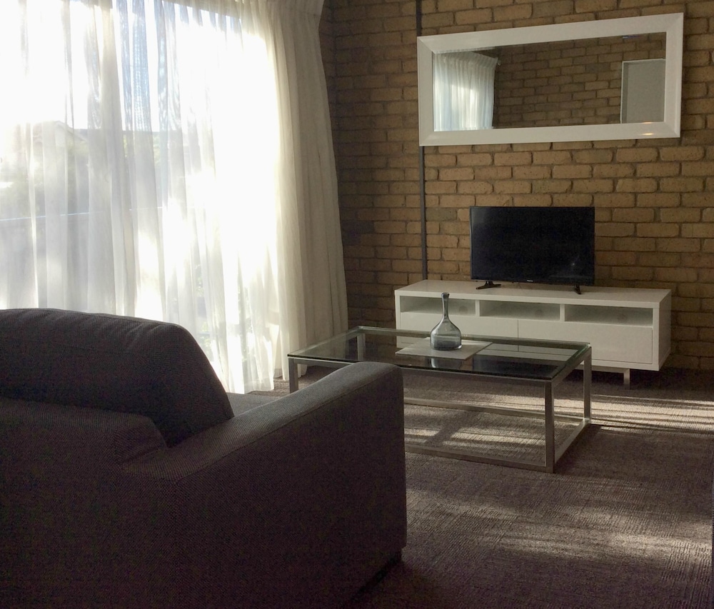 Best Western Geelong Motor Inn and Serviced Apartments 26/40