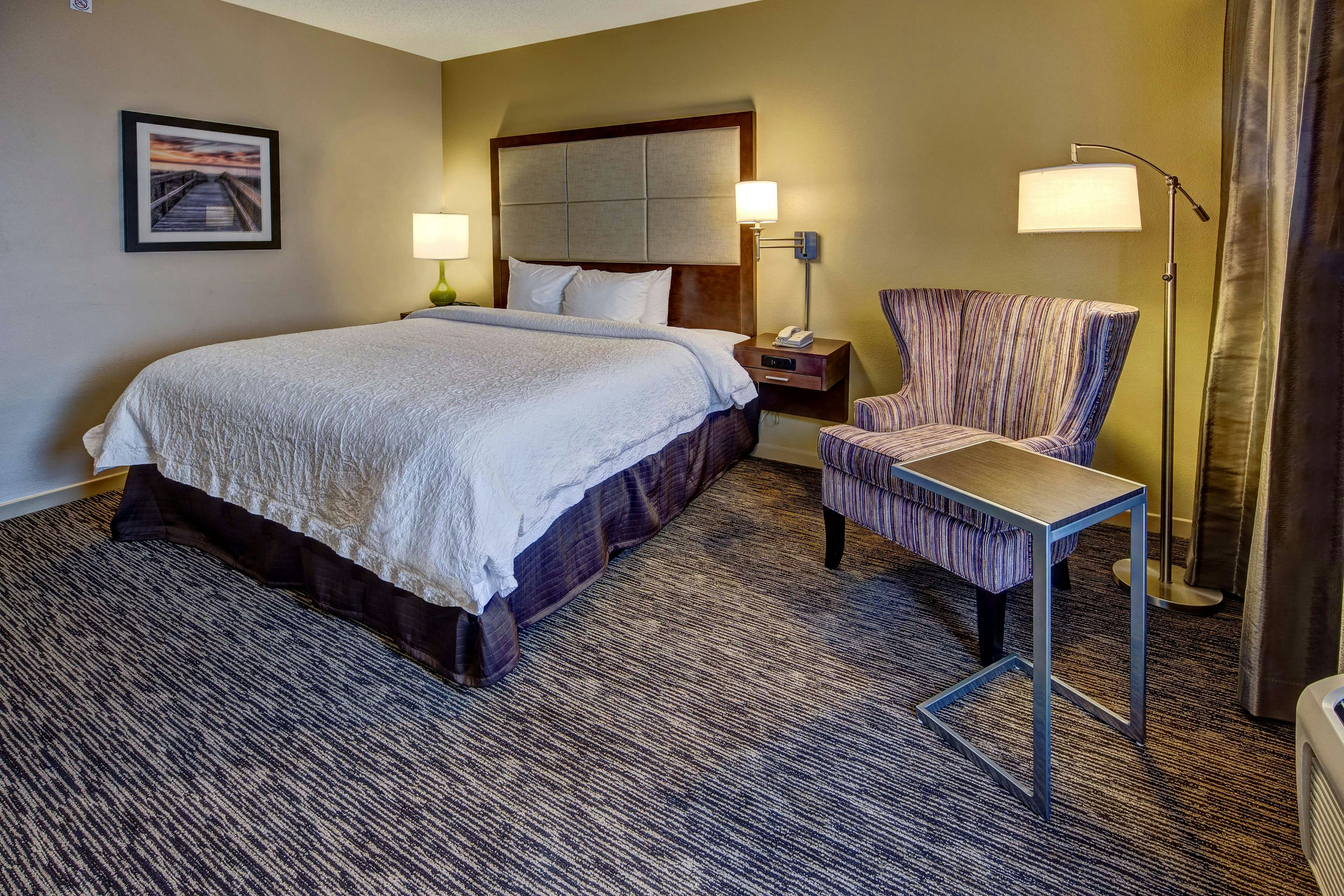 Hampton Inn By Hilton Dunn 25/58