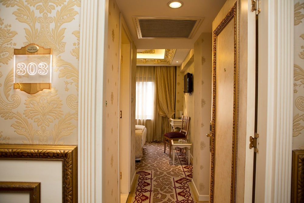 Hotel Buyuk Hamit 15/31