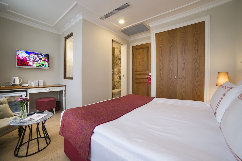 STANDARD, DOUBLE BED