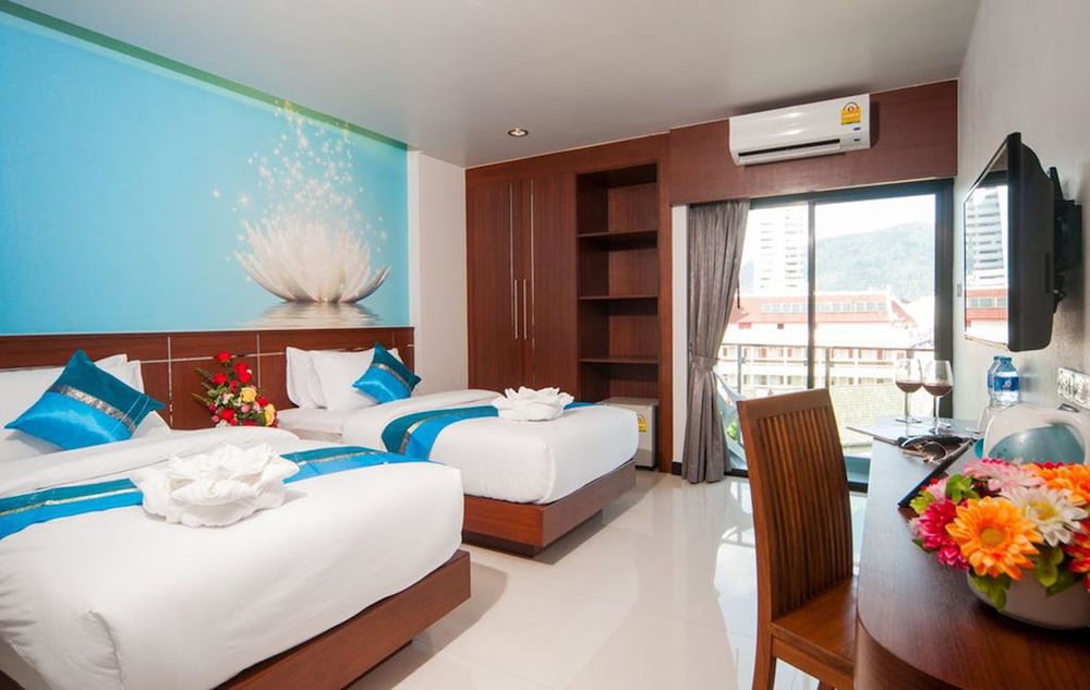 The Crystal Beach Hotel 19/56