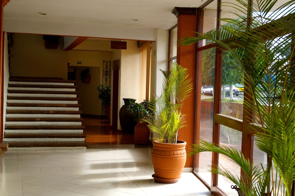 Villa del Sol and Suites 4/62