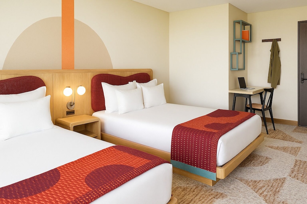 DELUXE, 2 QUEEN BEDS