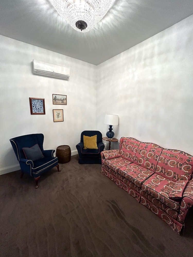 THE PROVINCIAL BALLARAT 36/41