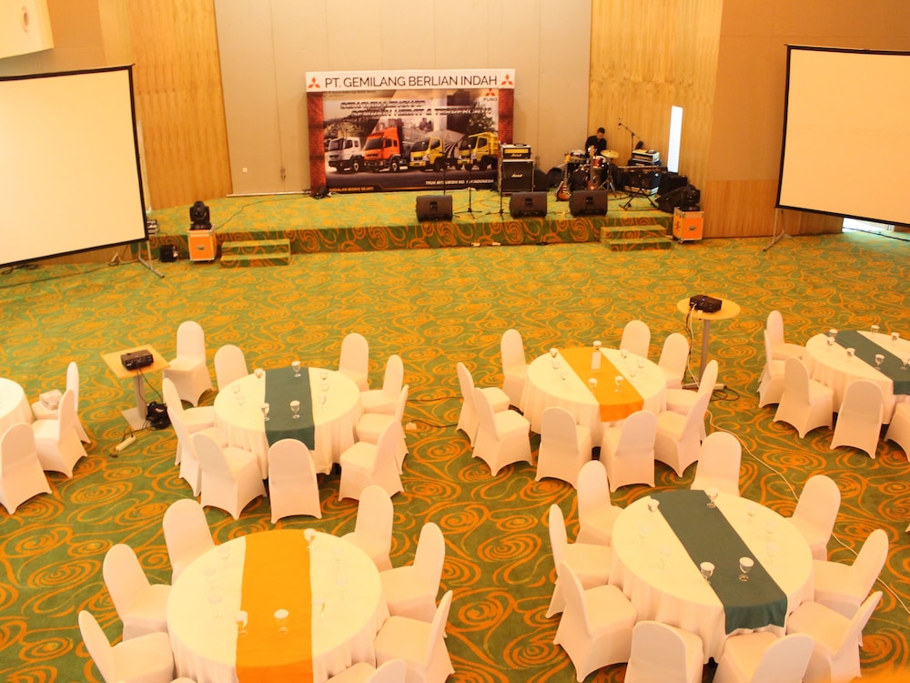 Harris Hotel Pontianak 41/50