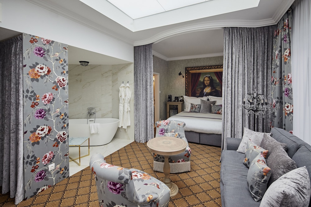 Mystery Hotel Budapest 49/66