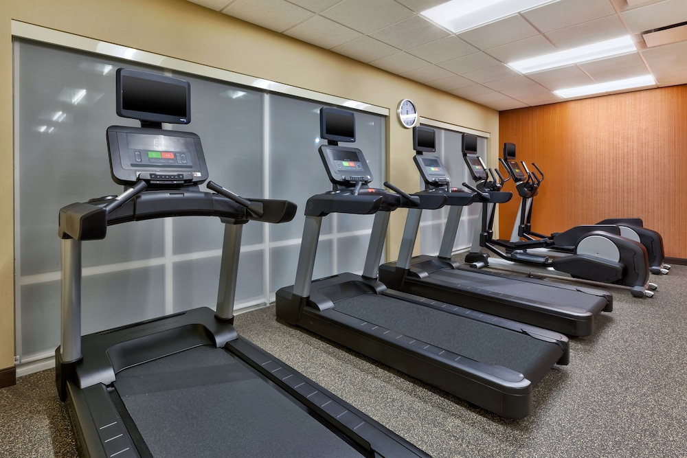 TownePlace Suites by Marriott Grand Rapids Airport Southeast 30/48