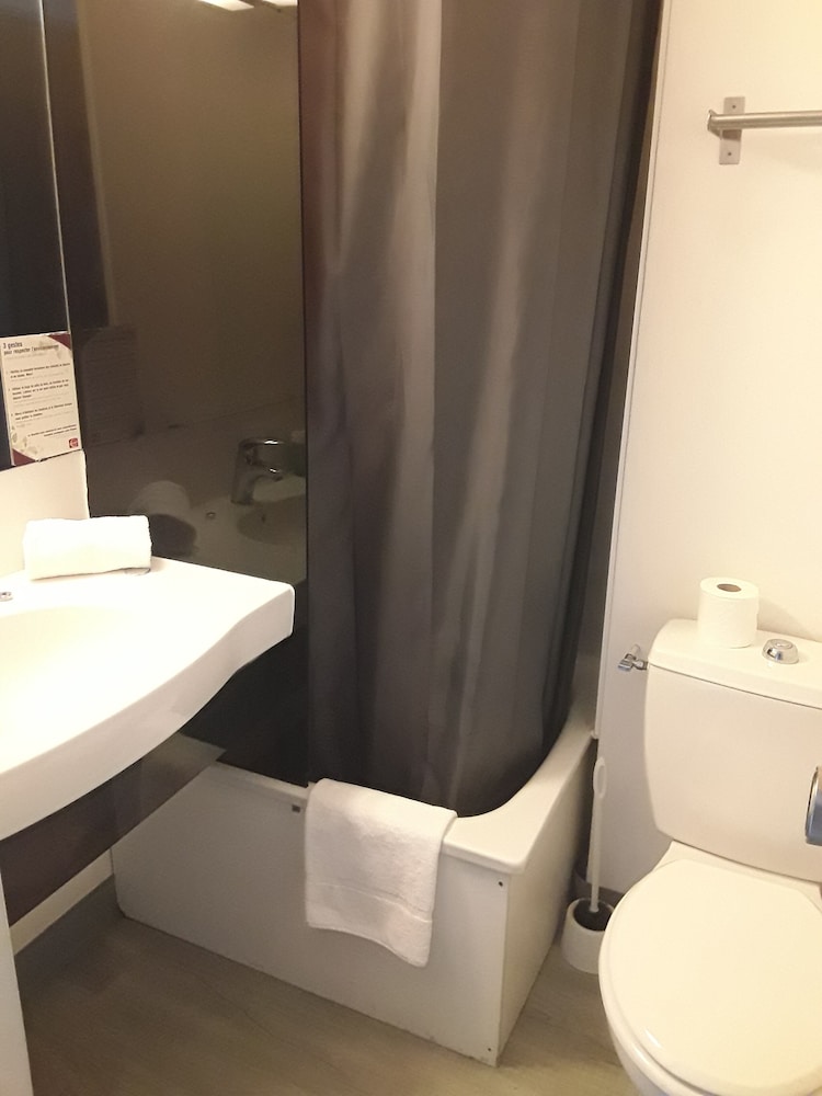 Hotel Alys Bourg En Bresse Ekinox Parc Expo 25/25