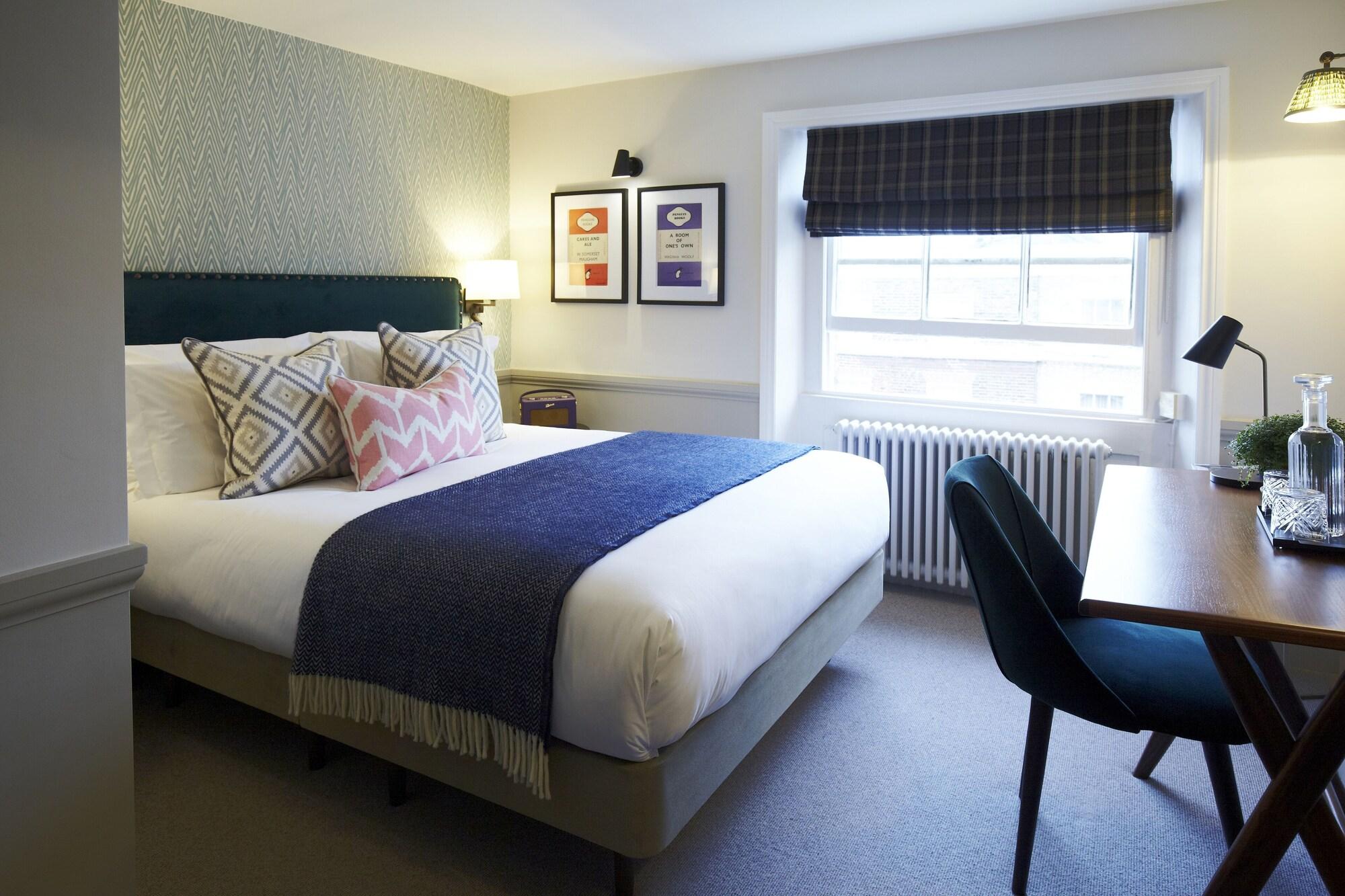 Comfy, Double Bed