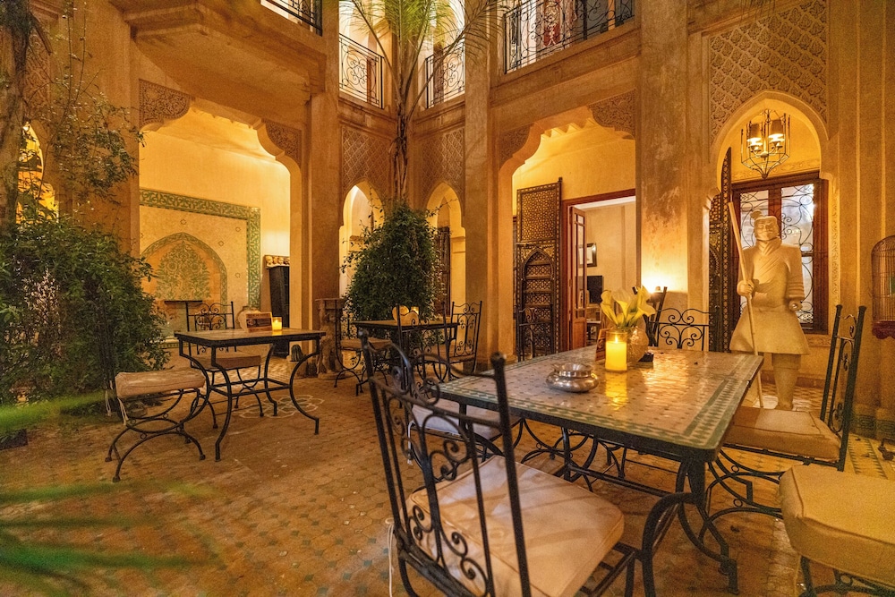 Palais Nejma 30/39