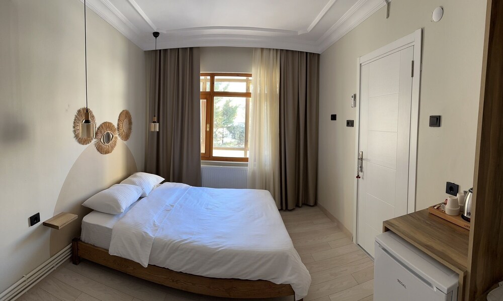 Kingway Suite 9/45