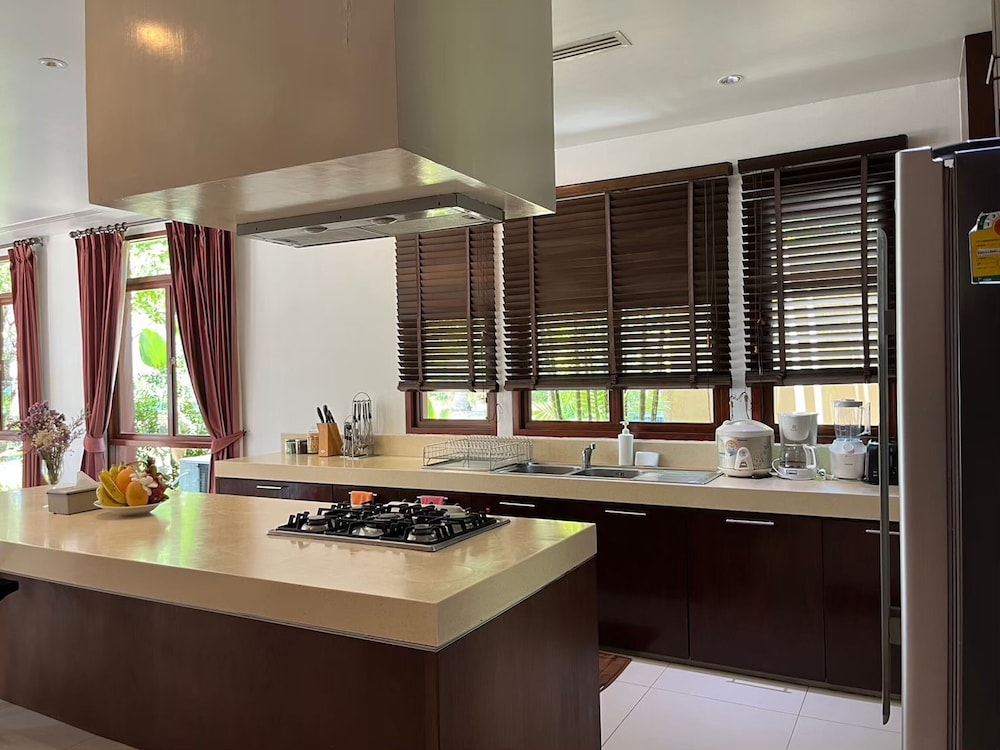 Amatapura Beach Villa 1 57/59
