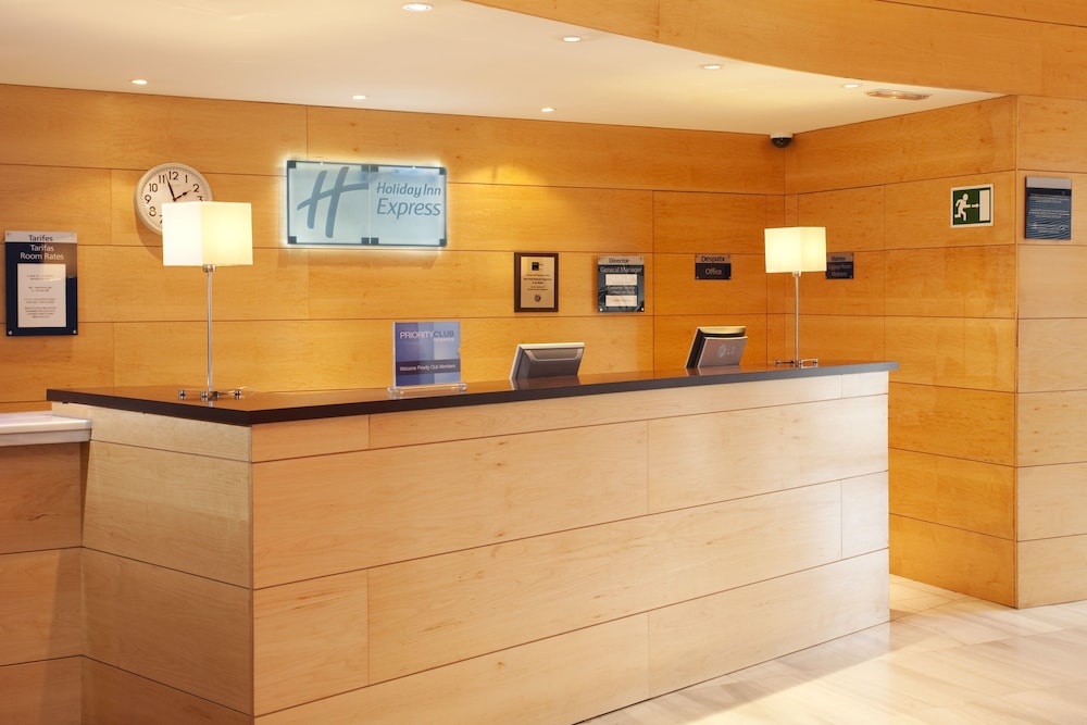 Holiday Inn Express Molins de Rei 6/62