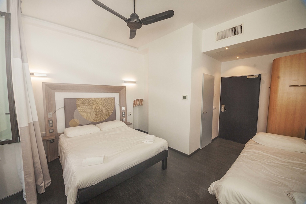 Kalliste Hotel 13/50