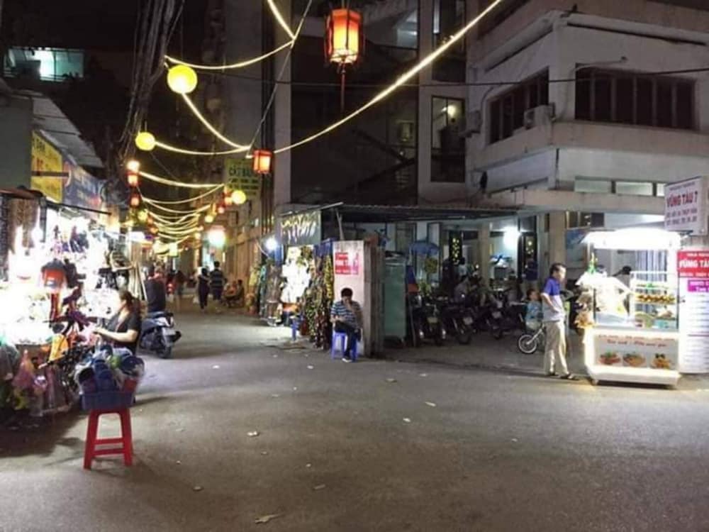Thai Quang Hotel 63/69